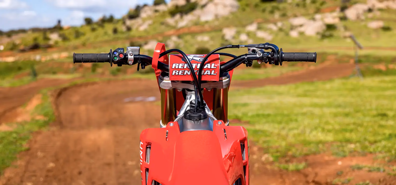 Detalhe do controle de torque da Honda CRF 450R - 1 de 12