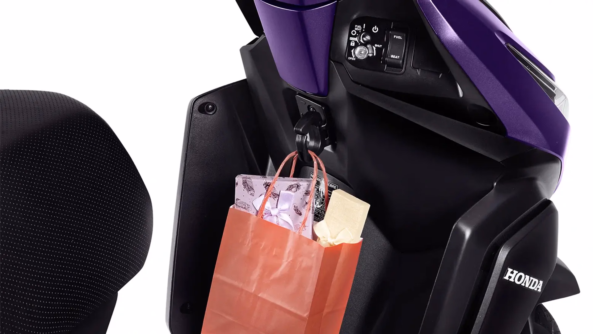 Galeria Fotos Moto Honda Nova Elite 125 Scooter Gancho Utilidades - 11 de 16