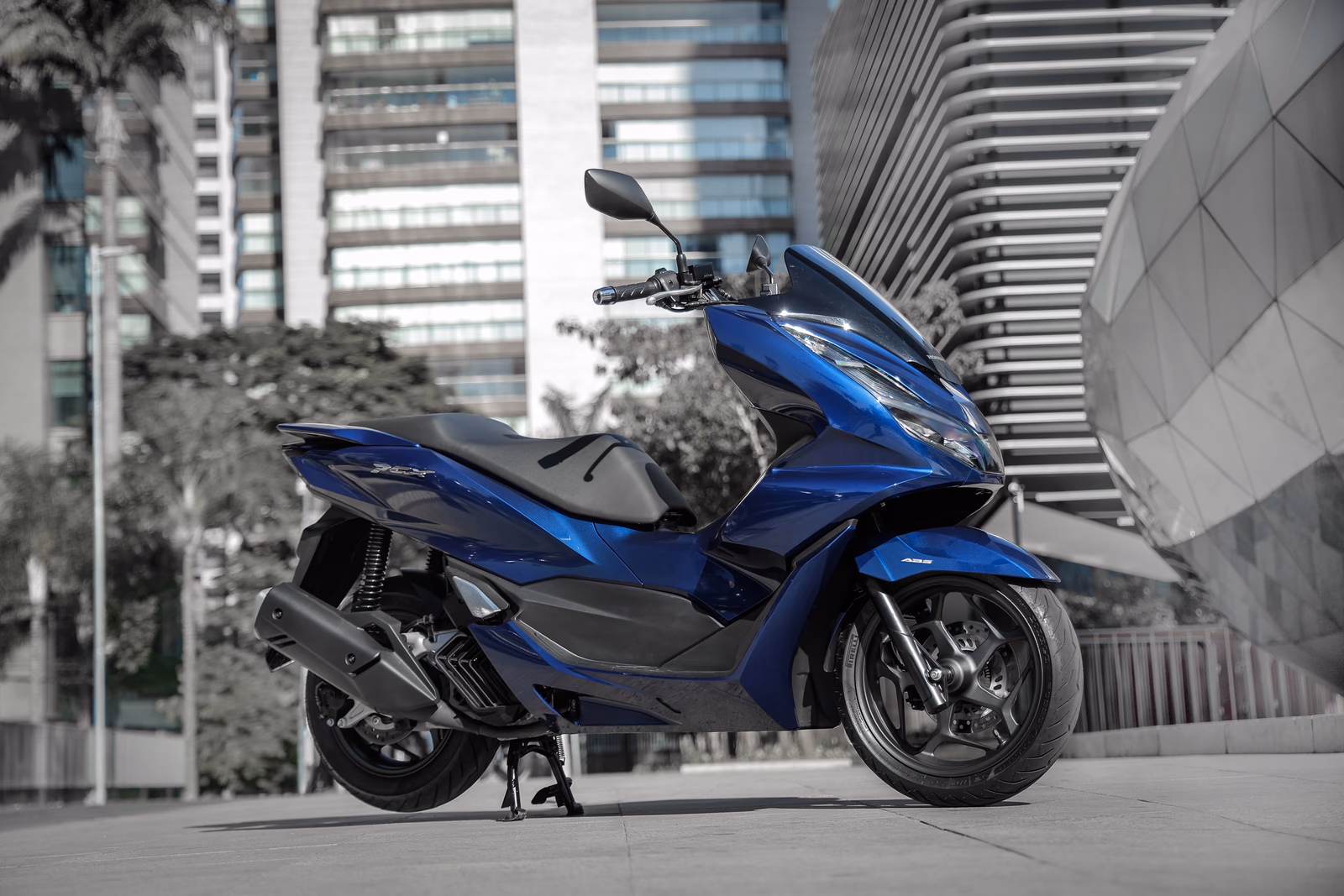 Honda PCX 2026 - Imagem 4 - 4 de 38
