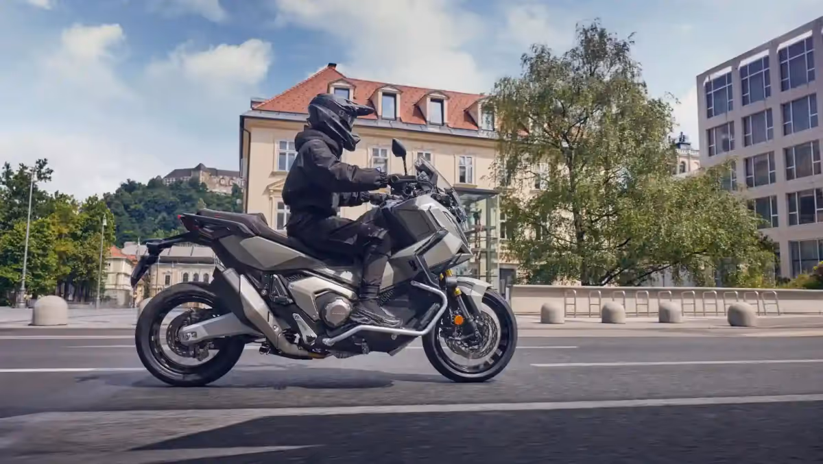 Honda X Adv Galeria De Imagens Foto 01