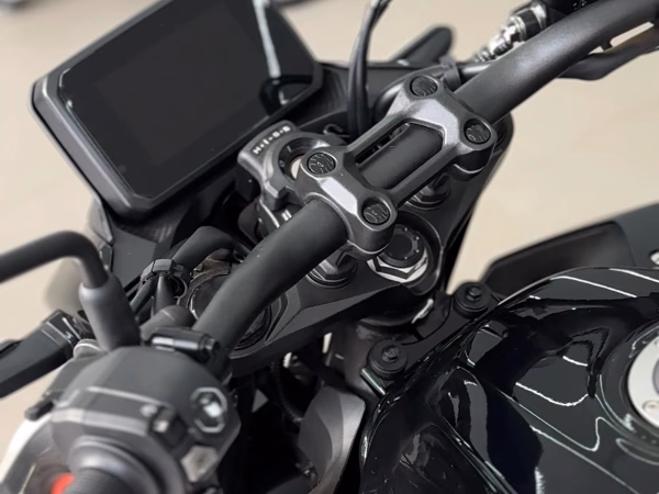 Honda CB 500 HORNET 2025/2026, foto 2